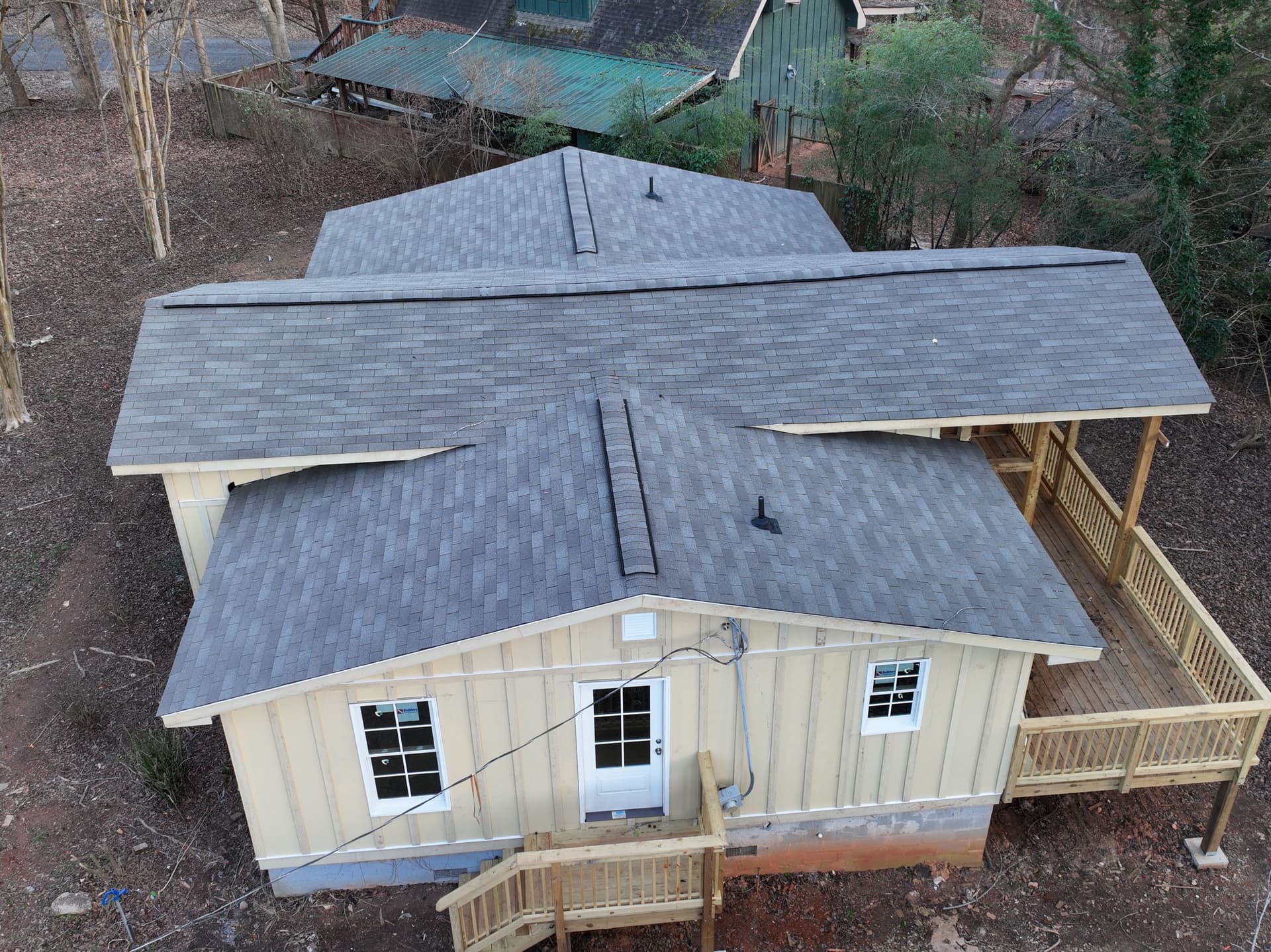 Gallery photos for Gainesville GA Cross-shaped Roof Completed with Precision: Image #2