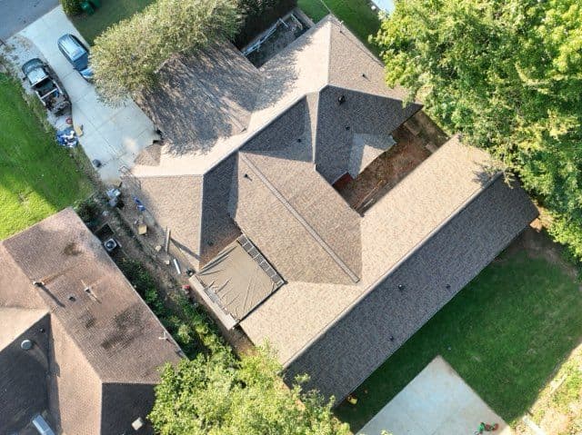 Gallery photos for Stunning Roof Upgrade with Owens Corning Shingles: Image #2