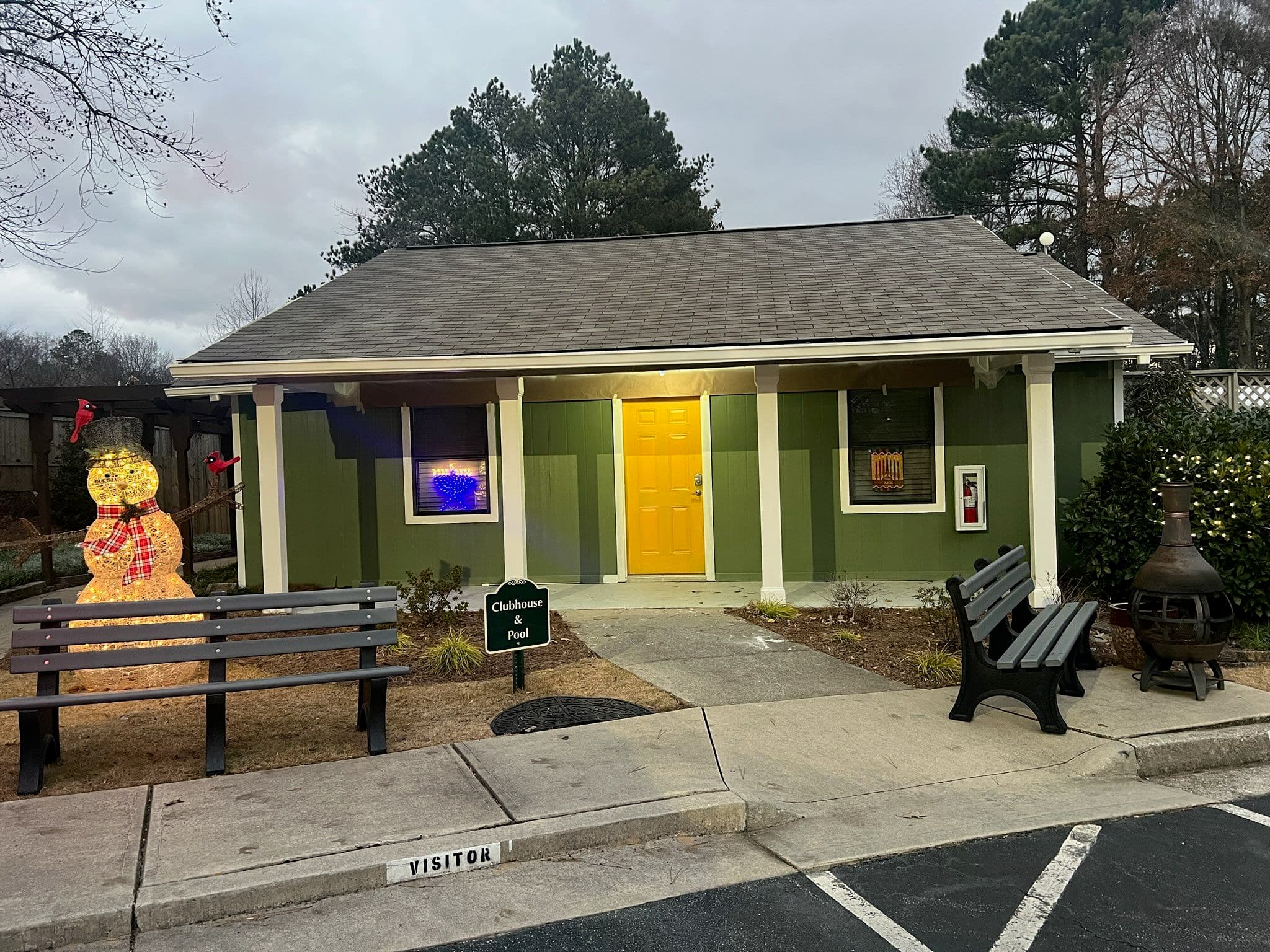 Project Fresh Owens Corning Roof Enhances Community Clubhouse image