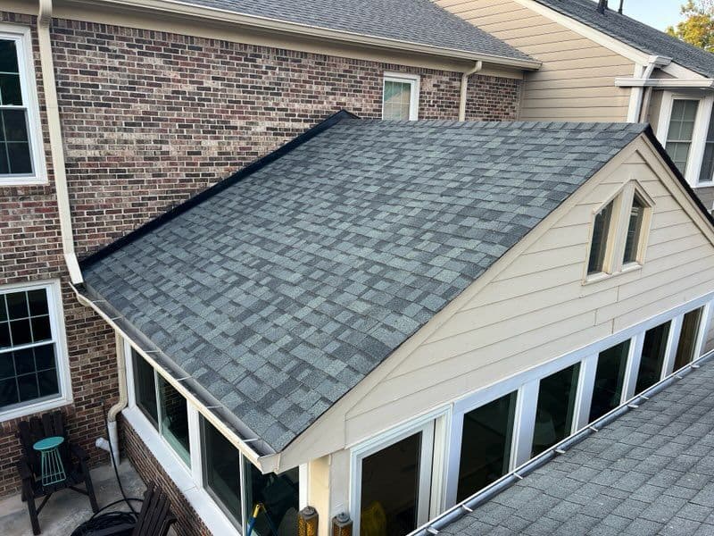Gallery photos for Stunning Roof Renovation with Shingle Perfection: Image #2