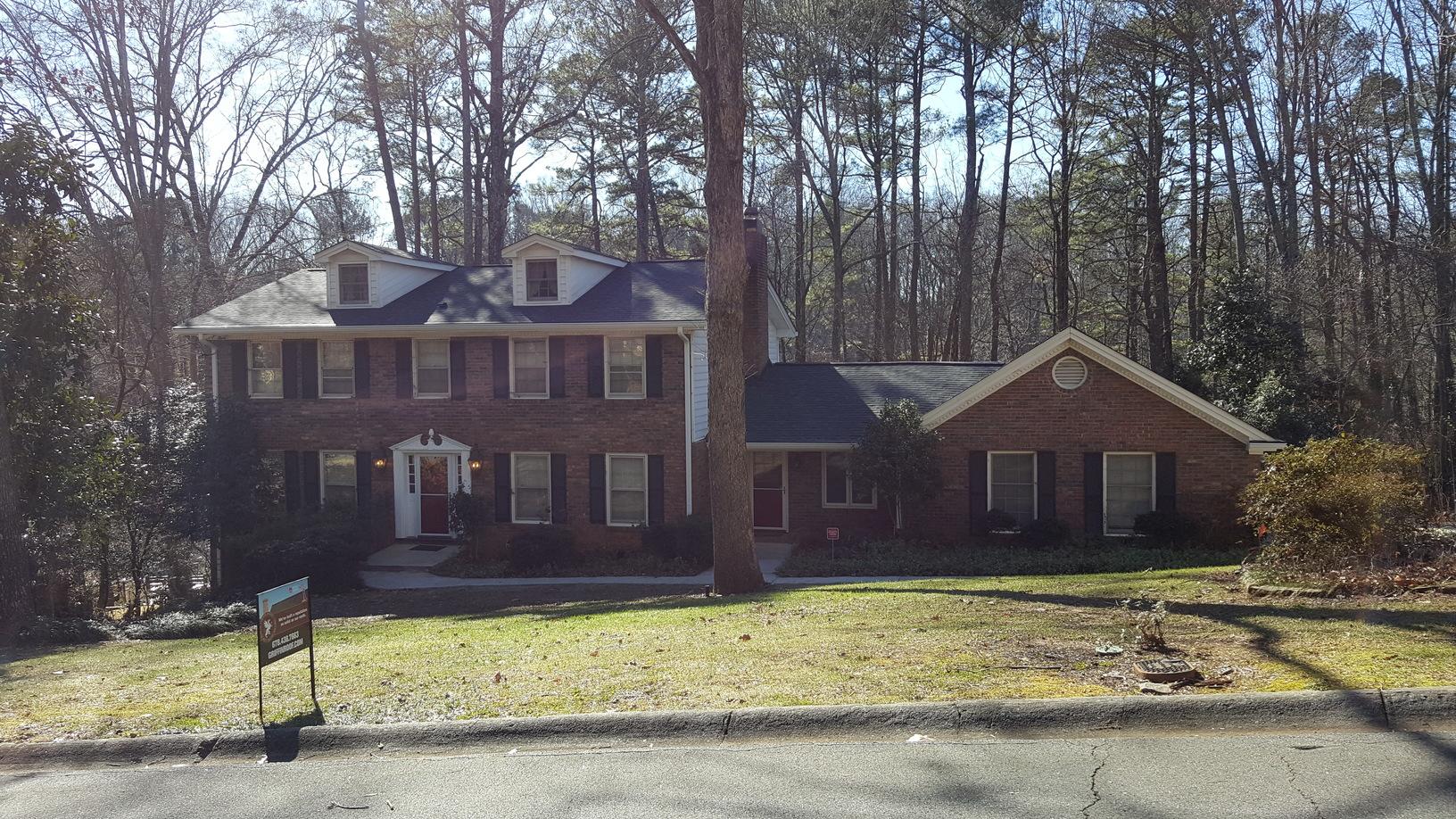 Griffin Roofing - Roof Replacement and Gutter Replacement in Tucker, Georgia